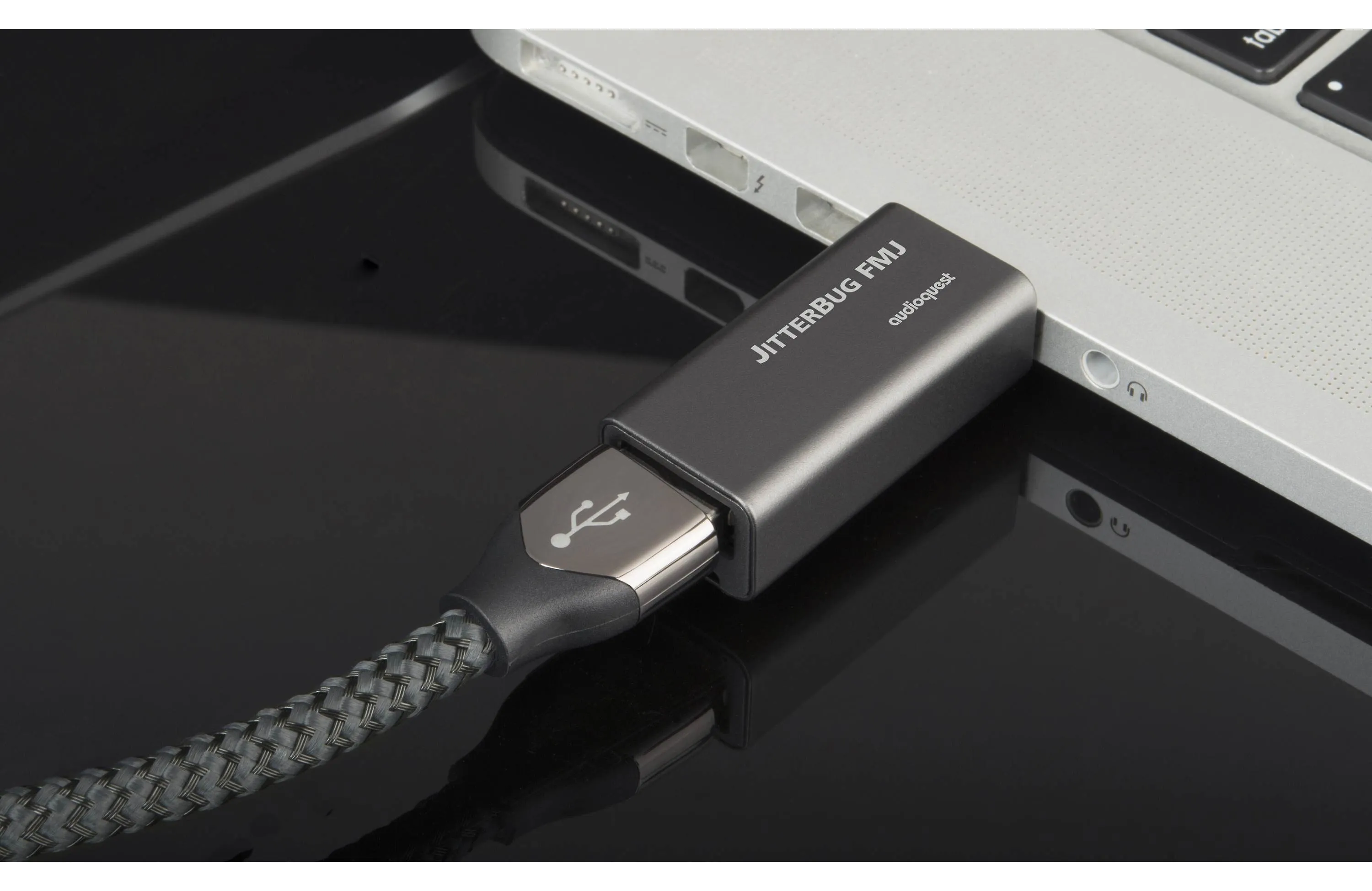 Audioquest Jitterbug FMJ USB Data and Power Noise Filter