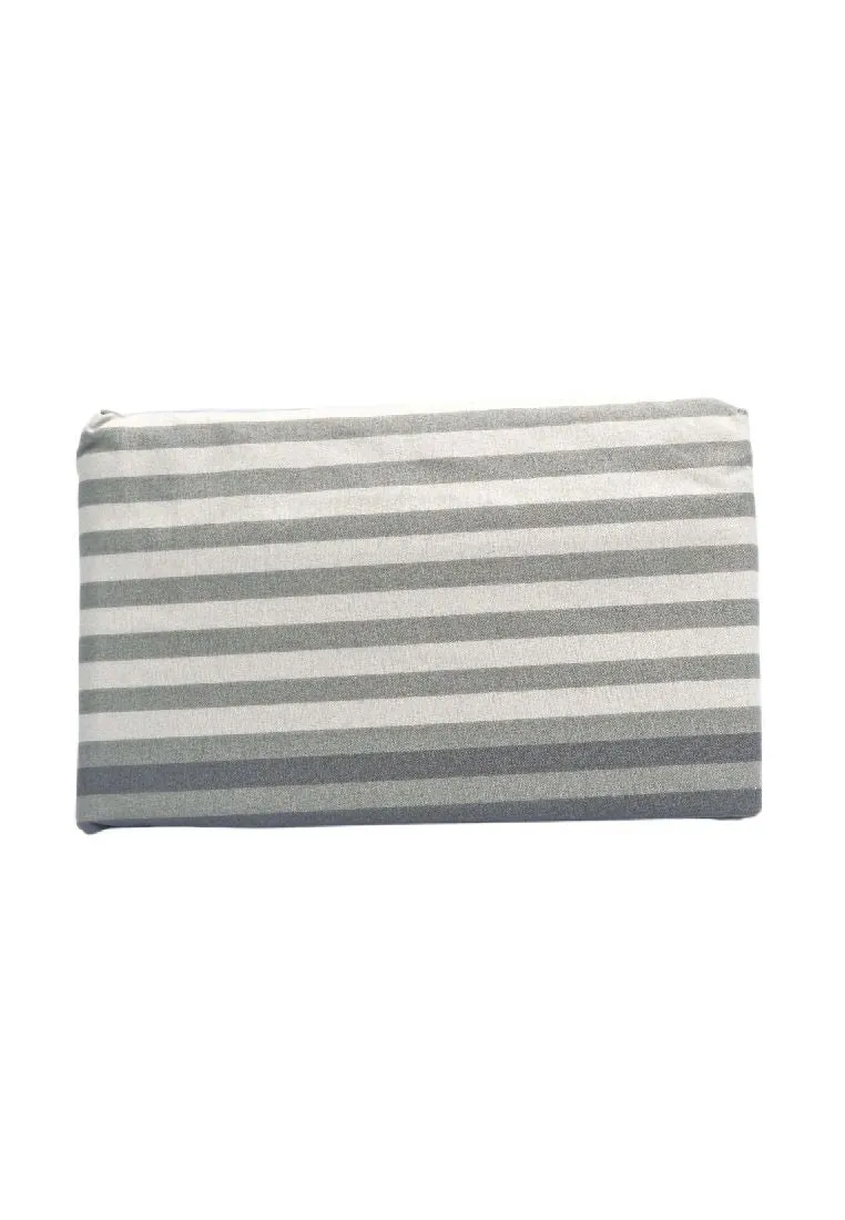 Home Choice Premium Microfiber Clovelly Collection Pillow Case
